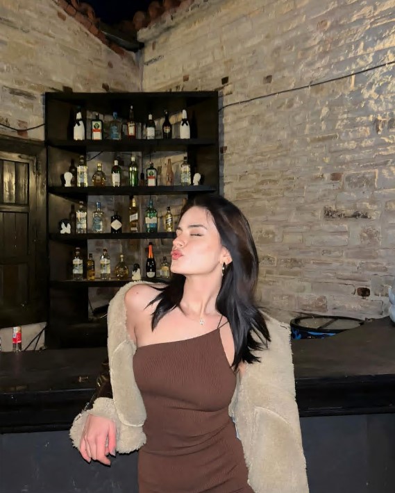 istanbulescortselin-4 istanbulescortselin-4 İstanbul Escort Selin Eve - Otel - Rezidanslara Geliyorum